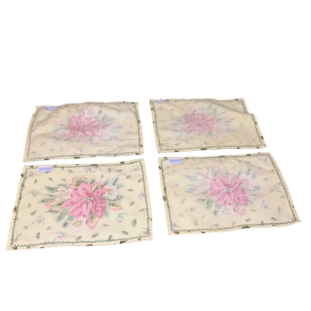 Vintage Set of 4 April Cornell Pointsettia Christmas Holiday Placemats Cottage
